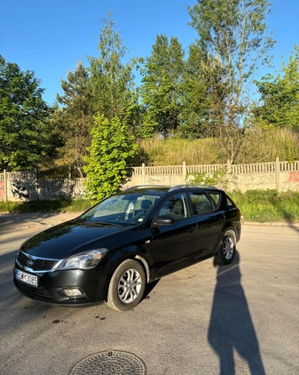 Kia Ceed cena 17000 przebieg: 216000, rok produkcji 2009 z Koluszki małe 22
